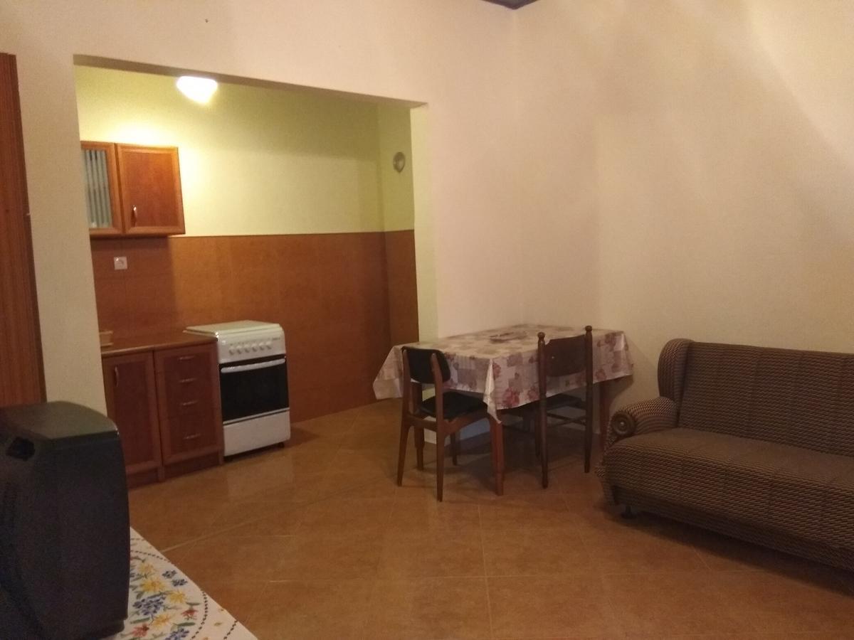 Apartman "Marko" Бар Экстерьер фото